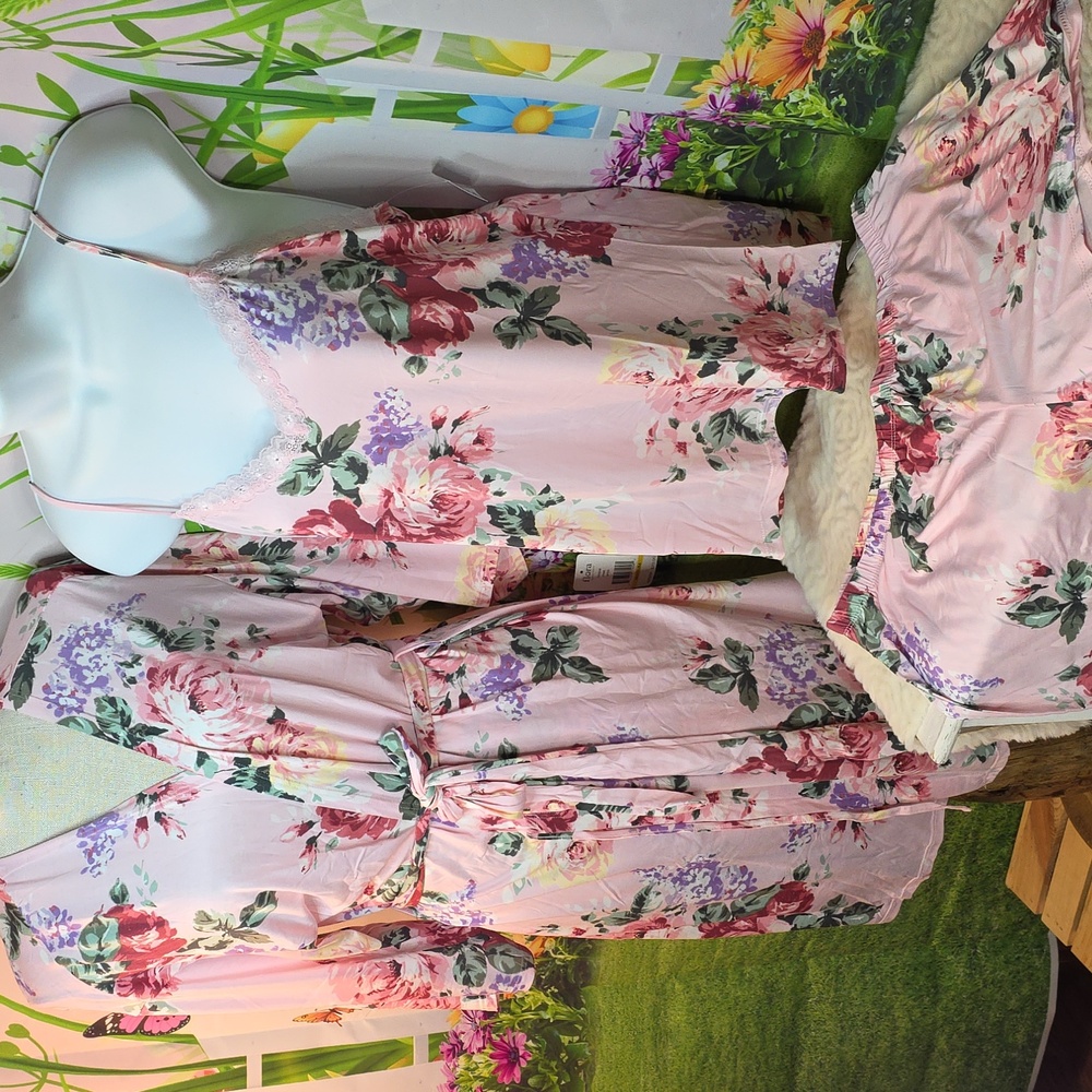 Flora Nikrooz Pink Pajama 3 Piece Set, Robe, Cami, Shorts Size Medium